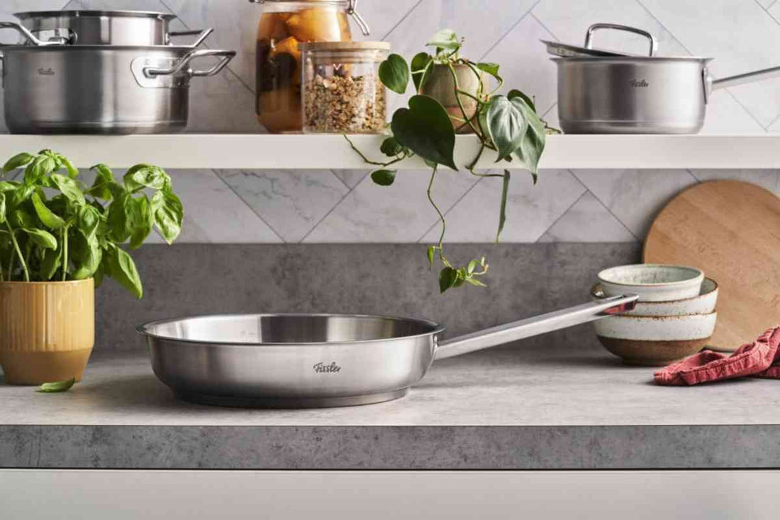 Fissler - 9.5" Original-Profi Stainless Steel Fry Pan - 084-378-24-1000