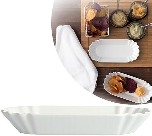 Fortessa - 8.25" x 4" Street Eats Hot Dog Plates, Pack of 12 - DV.MD.FH0001W