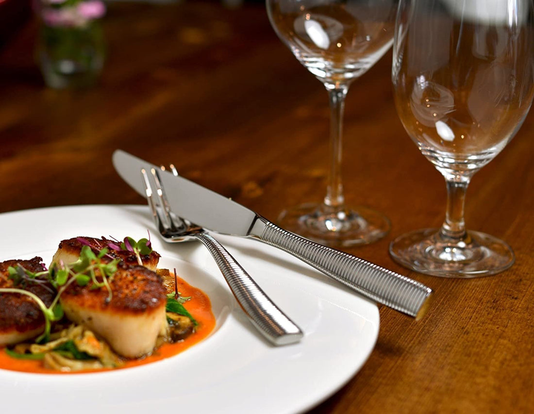 Fortessa - 9.9" Ringo Stainless Steel Table Knives, Pack of 12 - 1.5.103.00.005