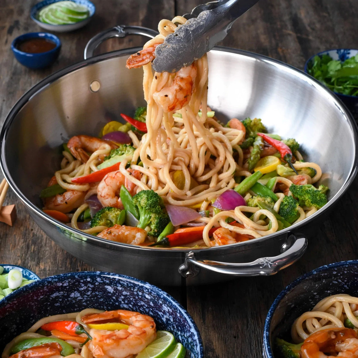 Hestan - 14" ProBond Stainless Steel Covered Wok - 31583