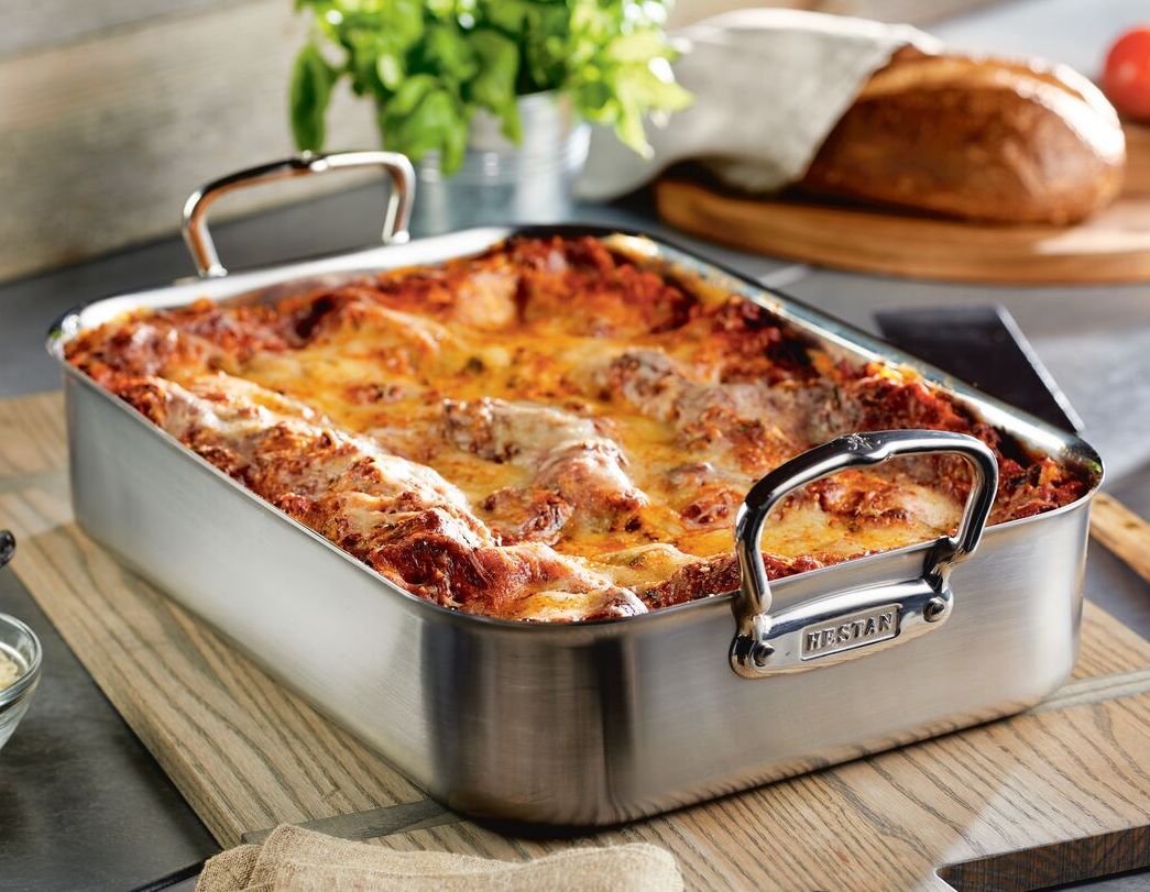 Hestan - 14.5" Classic Roaster With Rack - 31655