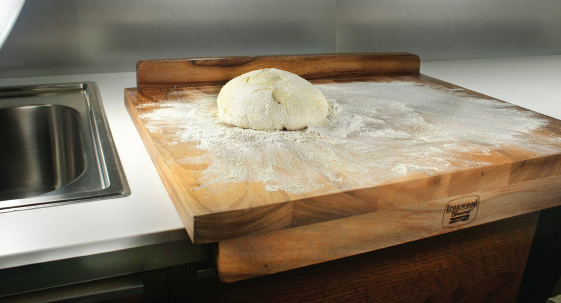 Ironwood Gourmet - Counter Top Board with Gravy Groove - 28195