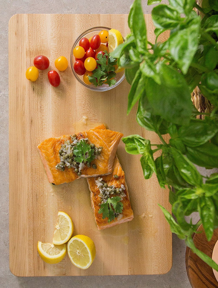 John Boos - 20" x 15" x 1.25" Chop-N-Slice Reversible Maple Cutting Board - 214