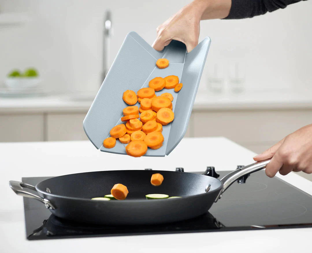 Joseph Joseph - Chop2Pot 2 PC Cutting Board Set - 7981003BG