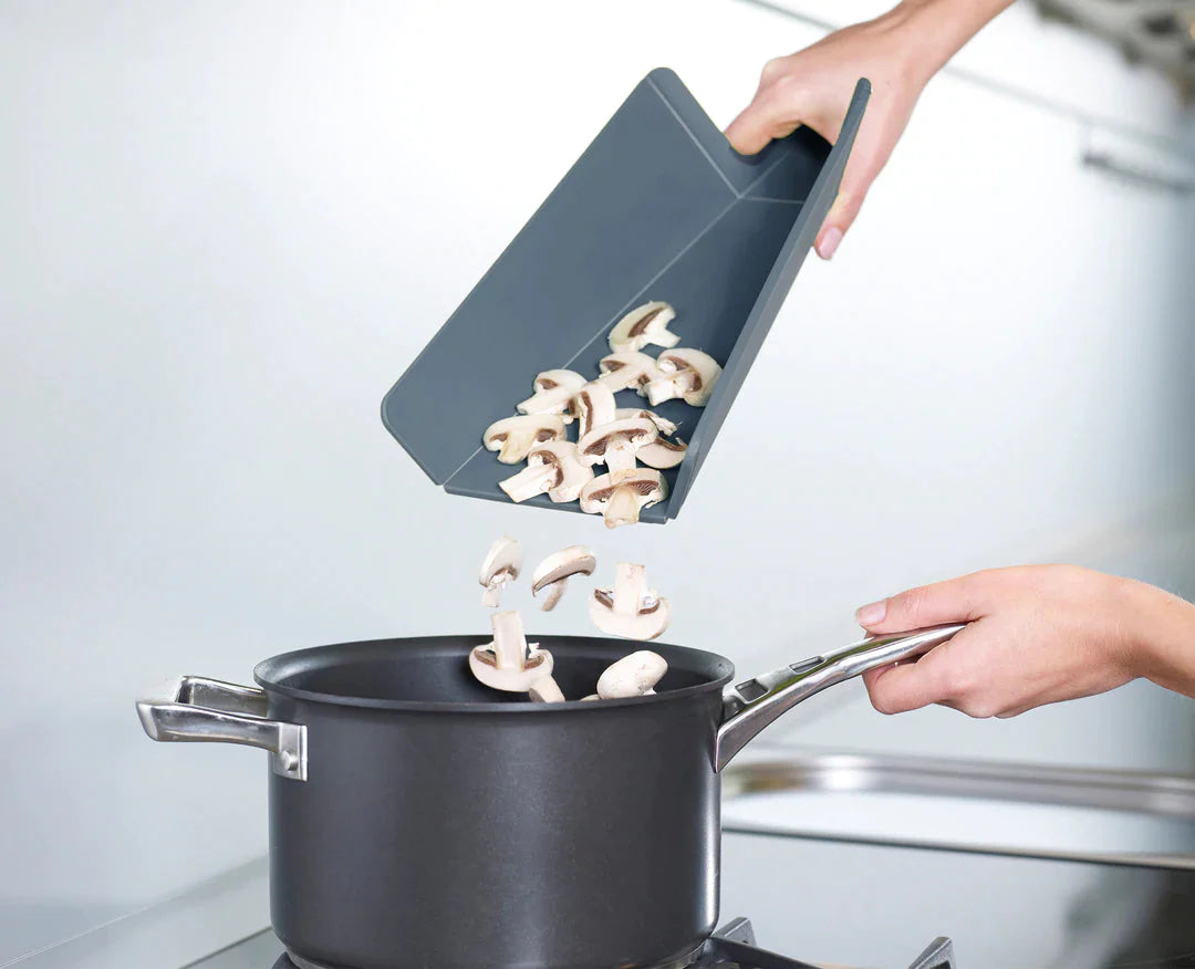 Joseph Joseph - Chop2Pot 2 PC Cutting Board Set - 7981003BG