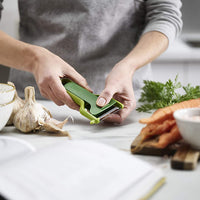 Joseph Joseph - SafeStore Straight Peeler Green - 7020167GR