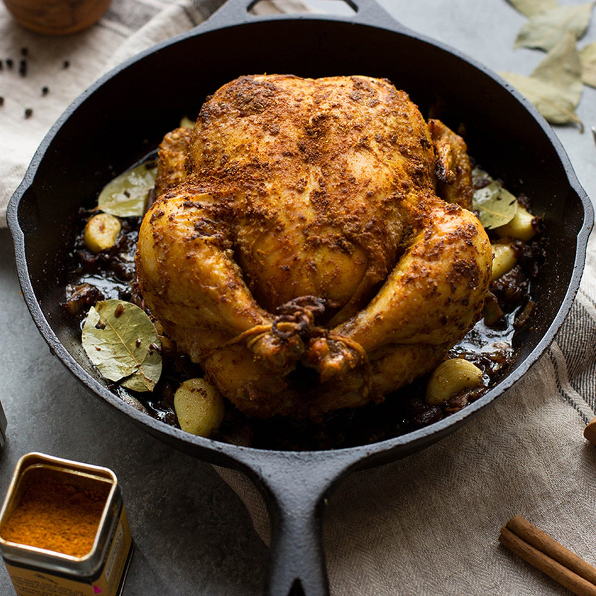 Lodge - 12" Cast Iron Skillet - L10SK3INT