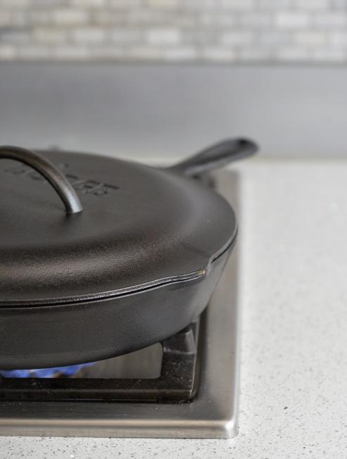 Lodge - 12" Cast Iron Skillet Lid - L10SC3