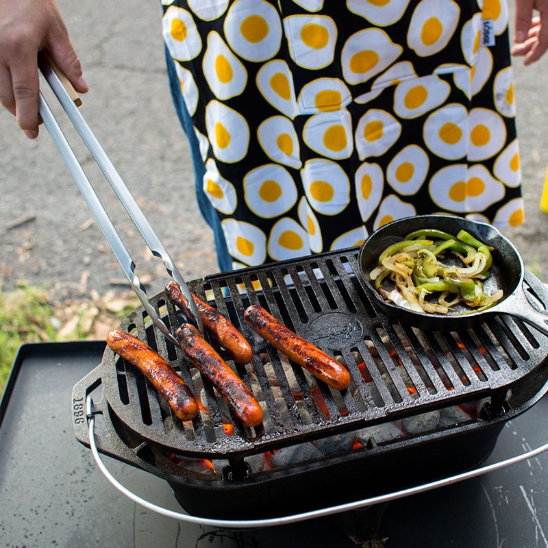 Lodge - 16" Tongs - A5-4