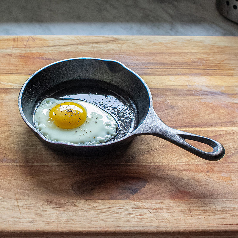 Lodge - 5" Cast Iron Skillet - L5MS