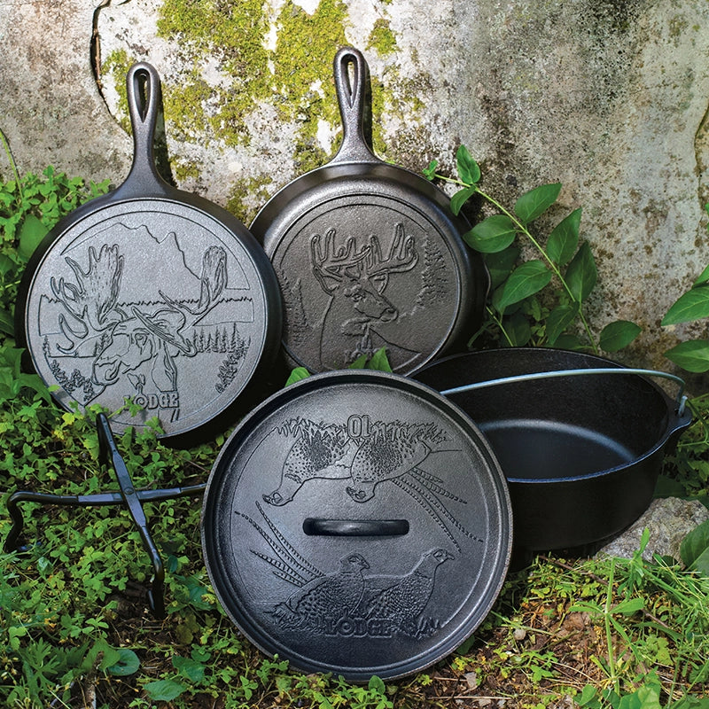 Lodge - 5 PC Wildlife Series Cast Iron Cookware Set - L5WLSETA