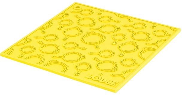 Lodge - 7" Square Silicone Trivet With Skillet Pattern Yellow - AS7SKT21