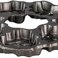 Lodge - Cast Iron Holiday Wreath Pan - BWHW
