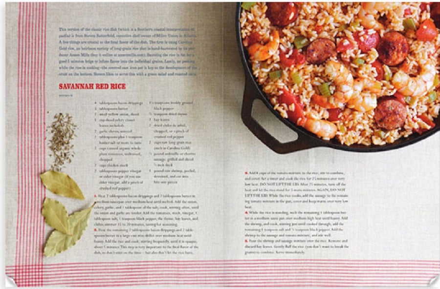 Lodge - The Lodge Cast Iron Cookbook: A Treasury of Timeless - Delicious Recipes - CBLCI