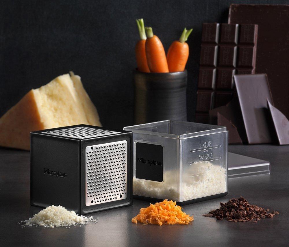 Microplane - 3-in-1 Cube Grater Black - 34002