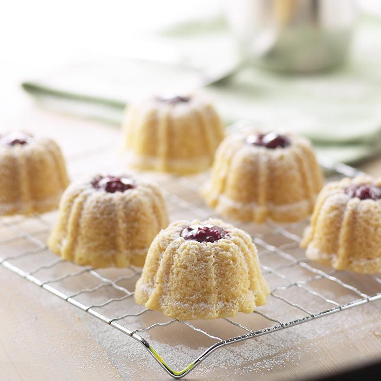 Nordic Ware - Bundt Brownie Pan - 52837