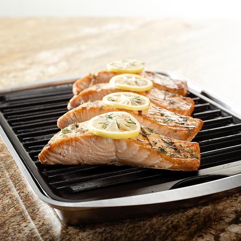 Nordic Ware - Cast Grill N Sear Oven Pan - 59920