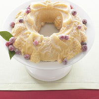 Nordic Ware - Holiday Wreath Pan - 56137