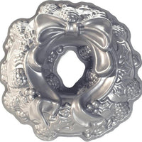 Nordic Ware - Holiday Wreath Pan - 56137