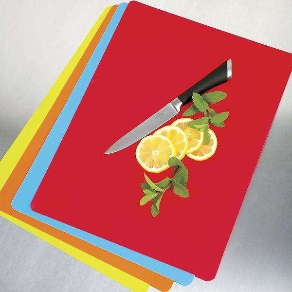 Norpro - 4 Piece Gripping Cutting Mat - 35