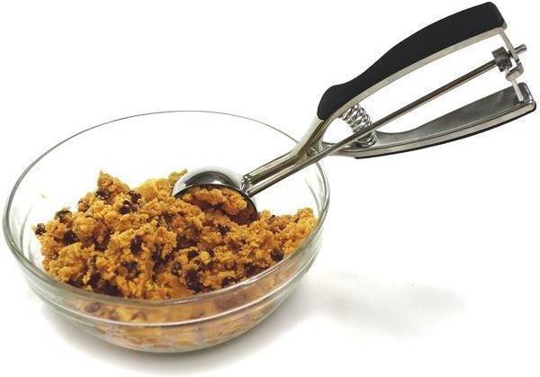 Norpro - 53mm Scoop with Santoprene Handle - 704