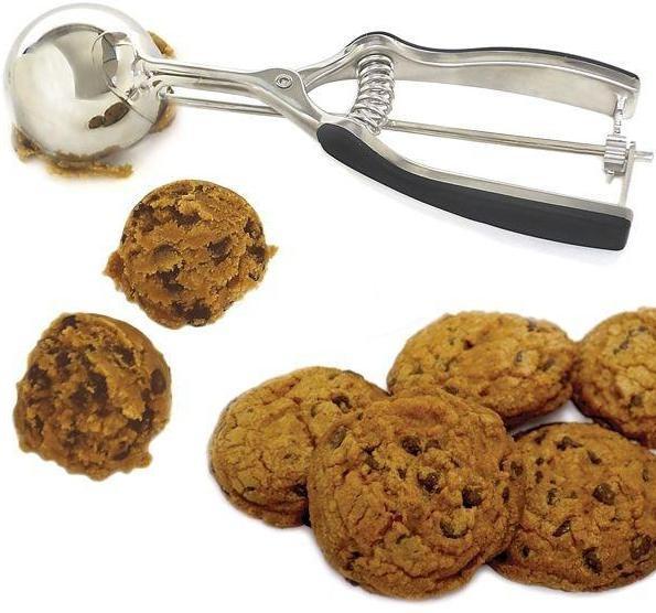 Norpro - 53mm Scoop with Santoprene Handle - 704