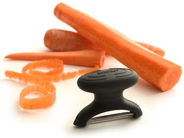 Norpro - Black Grip-Ez Handy Peeler - 133