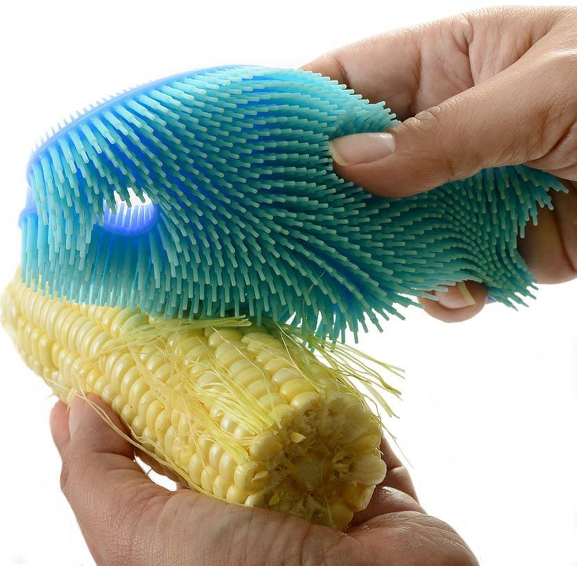 Norpro - Fish Silicone Brush - 1093