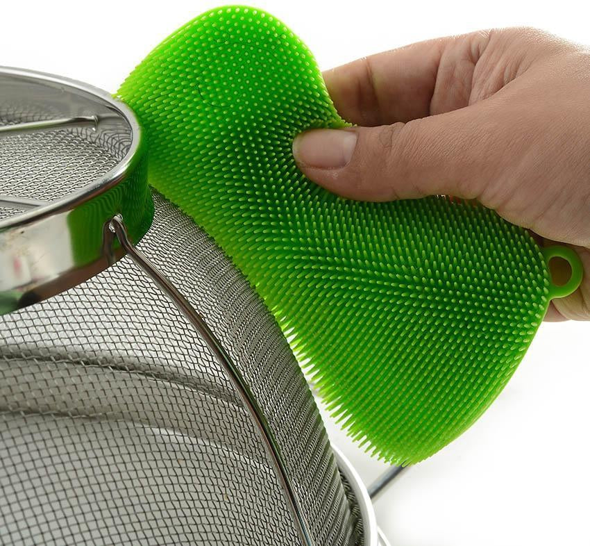 Norpro - Green Silicone Brush Bowtie - 1090