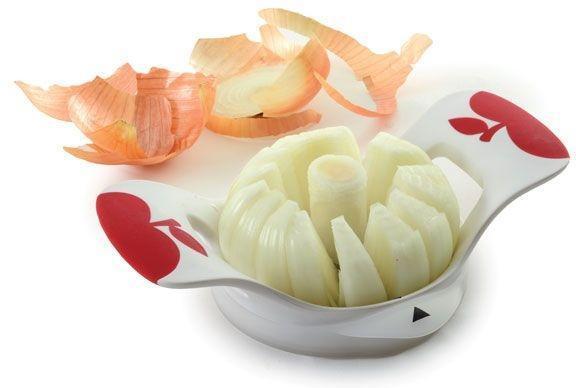 Norpro - Grip-Ez 16 Sections Fruit Wedger with Push Plate - 5133