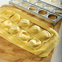 Norpro - Jumbo Ravioli Maker with Press - 1040