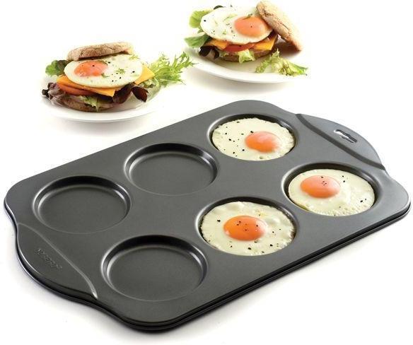 Norpro - Nonstick Puffy Muffin Crown Pan - 3973