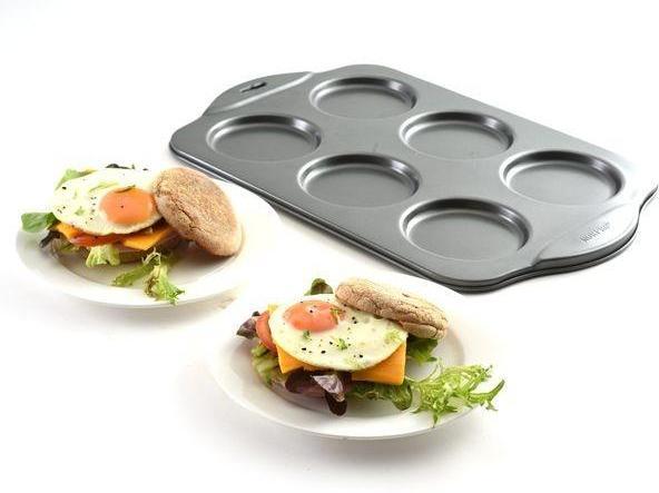 Norpro - Nonstick Puffy Muffin Crown Pan - 3973