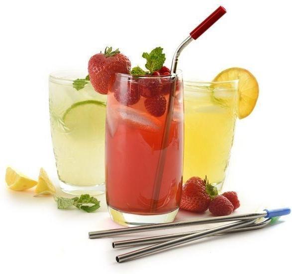 Norpro - Pack of 4 Stainless Steel Silicone Tipped Straws with 2 Cleaning Brushes - 456