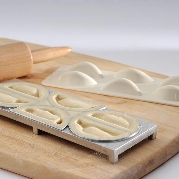 Norpro - Pierogi Maker with Press - 1051