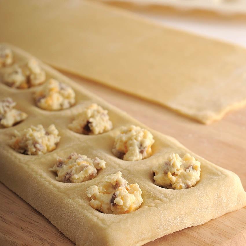 Norpro - Ravioli Maker with Press - 1043