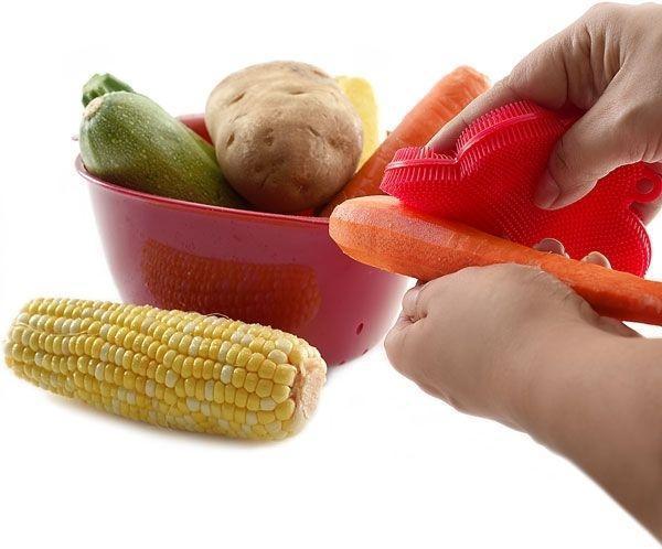 Norpro - Silicone Red Dish Brush Flower - 1074