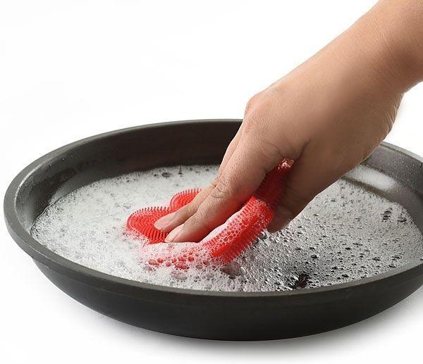 Norpro - Silicone Red Dish Brush Flower - 1074