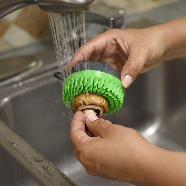 Norpro - Silicone Vegetable Brush - 2032