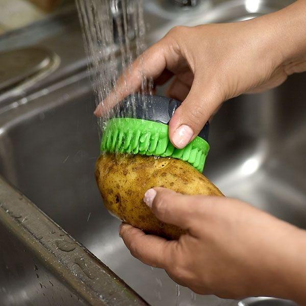 Norpro - Silicone Vegetable Brush - 2032