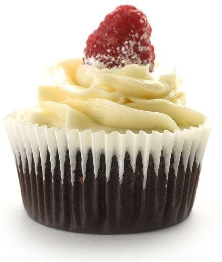 Norpro - Standard White Muffin/Cupcake Cups (75 Pieces) - 3460