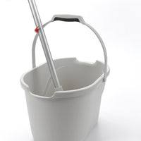 OXO - 15 L Angled Measuring Bucket - 1367380CM