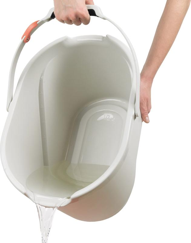 OXO - 15 L Angled Measuring Bucket - 1367380CM - DISCONTINUED