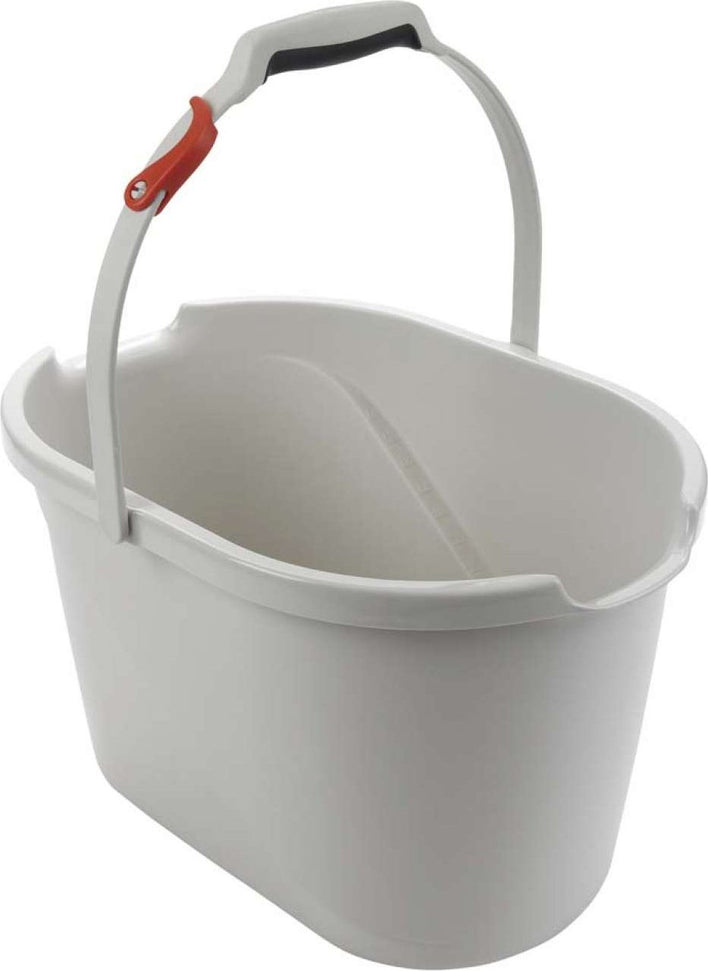 OXO - 15 L Angled Measuring Bucket - 1367380CM - DISCONTINUED