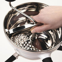 OXO - 2.3 QT Food Mill with 3 Discs - 1071478SS