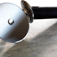 OXO - 4" Jumbo Pizza Wheel - 26681BK