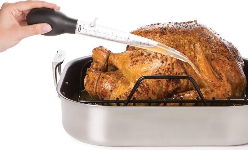 OXO - Angled Poultry Baster with Cleaning Brush - 11111800G