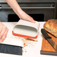 OXO - Compact Dustpan & Brush Set - 1334280CM