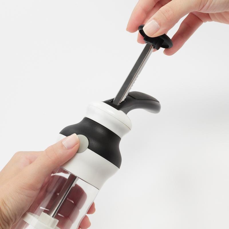 OXO - Cookie Press with 12 Decorative Discs & Storage Case - 1257580WH