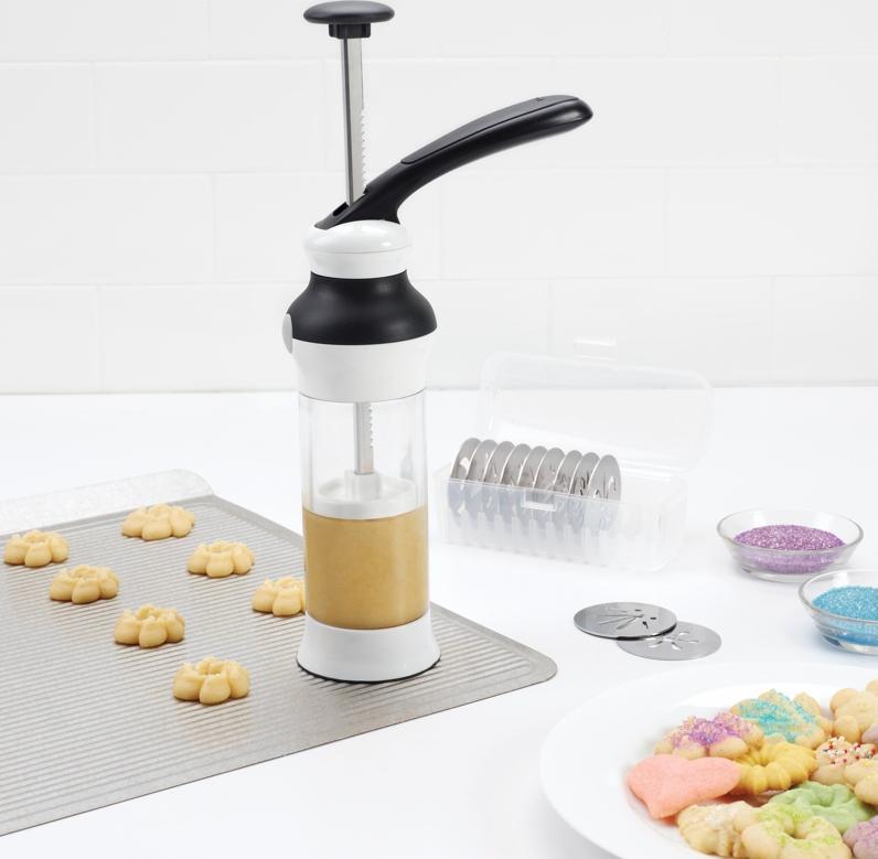 OXO - Cookie Press with 12 Decorative Discs & Storage Case - 1257580WH